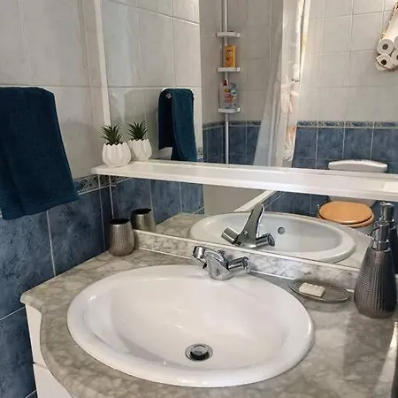 아파트 Kedge 9 - Proche Centre, Tram & Universites 탈렌체