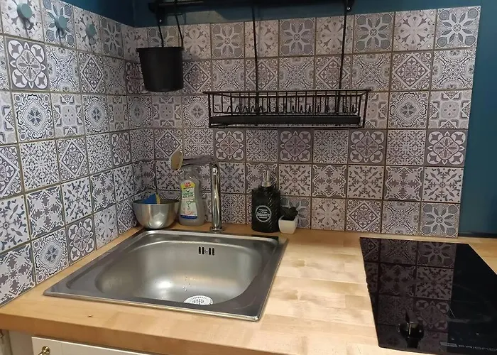 Kedge 9 - Proche Centre, Tram & Universites Apartman *